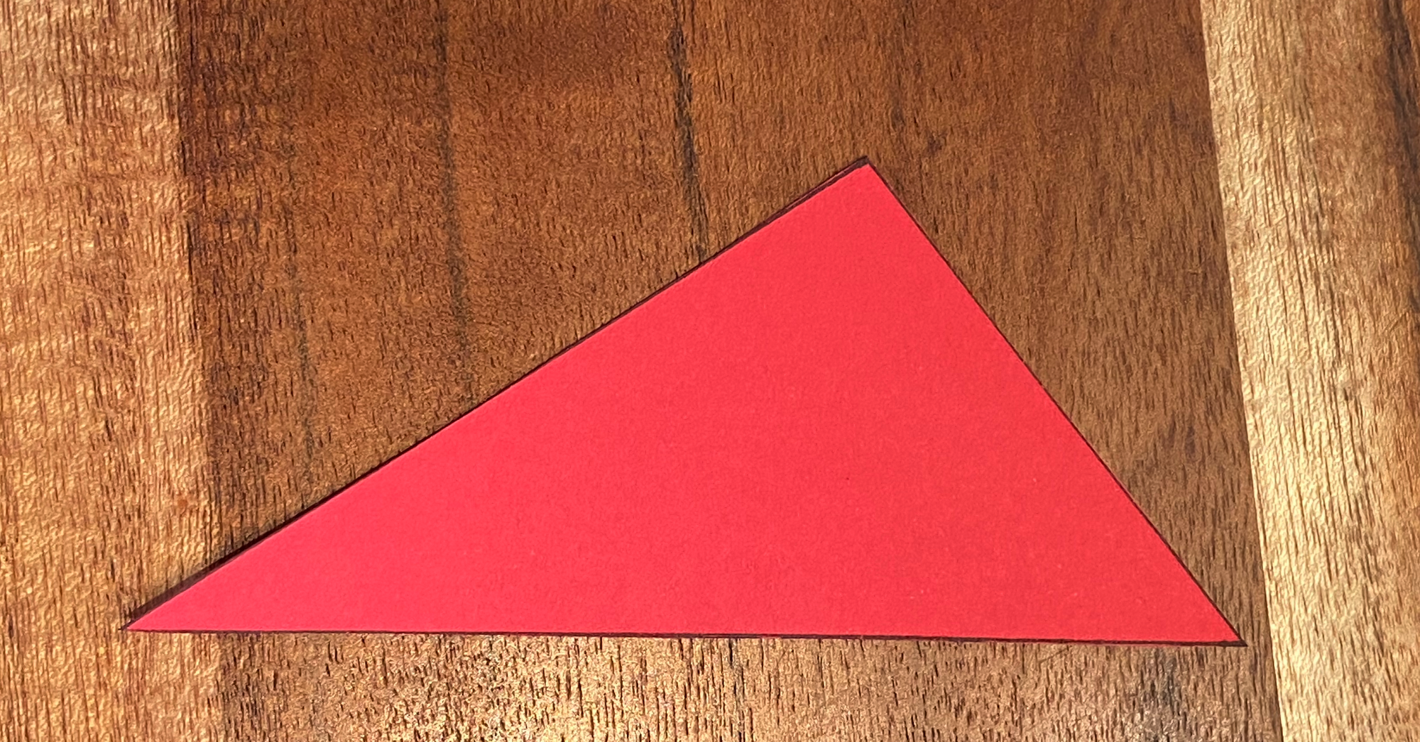 a red triangle paper